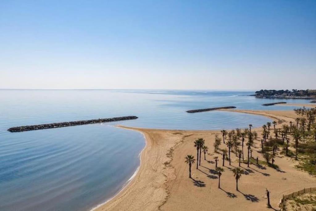 F2 4 Pers 5Min Commerce Plages Saint Aygulf Εξωτερικό φωτογραφία